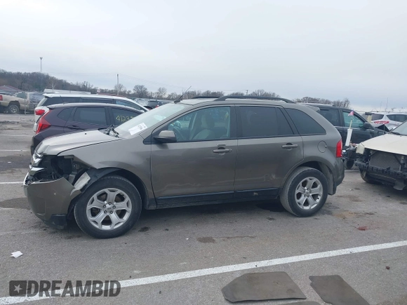 2013 Ford Edge SEL with VIN 2FMDK3JC8DBC81468, listed as a IAAI auction lot 41233506 with 206,107 mi miles. Bid and sale history available at carsss.com. Image 14.