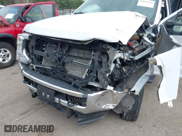 2022 Ford F-250 XL with VIN 1FTBF2B67NEE11698, listed as a IAAI auction lot 42053954 with 67,692 mi miles and . Bid and sale history available at DreamBid. Image 6.