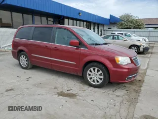 2014 Chrysler Town & Country Touring z VIN 2C4RC1BG4ER343289, wystawiony jako Copart lot #56575575 z przebiegiem 180 403 mil mil oraz Szkoda całkowita • Salvage title. Historia ofert i sprzedaży dostępna na DreamBid. Obrazek 4.