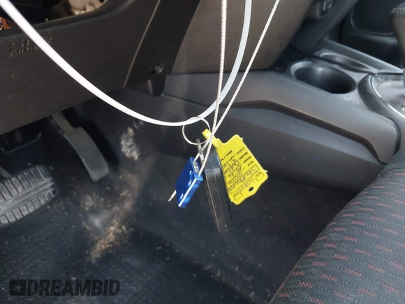 2016 Mitsubishi Outlander SE with VIN JA4AP3AW1GZ049485, listed as a IAAI auction lot 42043399 with 111,968 mi miles and . Bid and sale history available at DreamBid. Image 11.