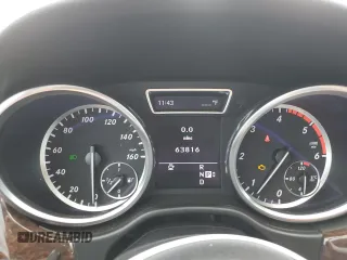 2012 Mercedes-Benz M 350 z VIN 4JGDA2EB2CA027196, wystawiony jako Copart lot #49733955 z przebiegiem 63 816 mil mil oraz Szkoda całkowita • Salvage title. Historia ofert i sprzedaży dostępna na DreamBid. Obrazek 9.