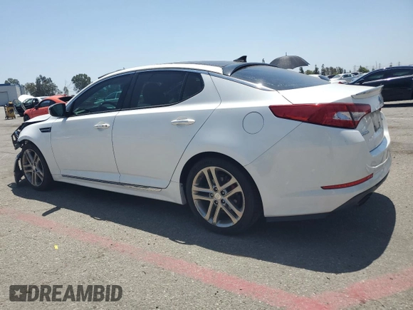 2013 Kia Optima SX z VIN 5XXGR4A60DG193592, wystawiony jako Copart lot #61274435 z przebiegiem 108 251 mil mil oraz Szkoda całkowita • Salvage title. Historia ofert i sprzedaży dostępna na DreamBid. Obrazek 2.