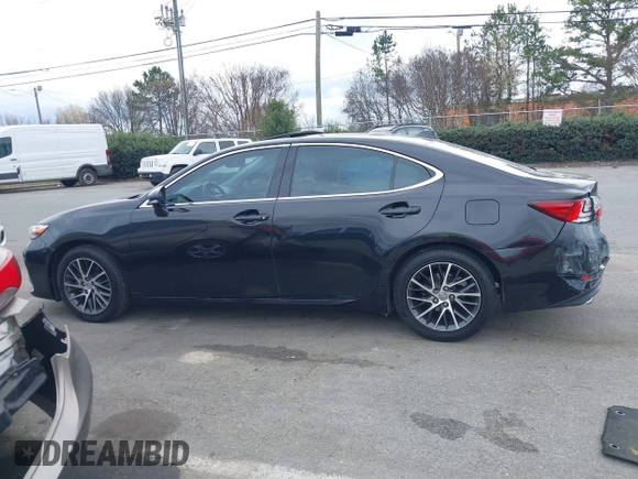 2018 Lexus ES with VIN 58ABK1GG0JU088946, listed as a IAAI auction lot 41720270 with 154,064 mi miles. Bid and sale history available at carsss.com. Image 14.