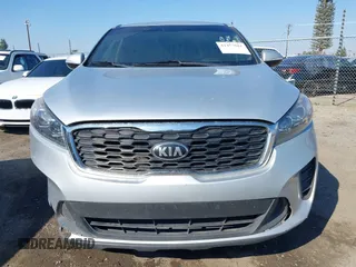 2020 Kia Sorento LX V6 with VIN 5XYPG4A50LG628036, listed as a IAAI auction lot 41457081 with Not Provided miles. Bid and sale history available at carsss.com. Image 12.