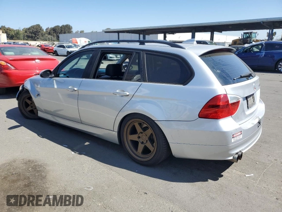 2007 BMW 3 Series 328i with VIN WBAVS13507FX15636, listed as a Copart auction lot 66418204 with 160,642 mi miles and Salvage Title. Bid and sale history available at carsss.com. Image 2.