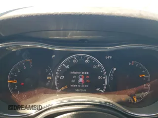 2019 Jeep Grand Cherokee Upland с VIN 1C4RJEAG8KC852210, выставлен на аукционе Copart как лот 55972255 с пробегом 58 618 миль миль и Списание • Salvage title. История ставок и продаж доступна на DreamBid. Изображение 9.