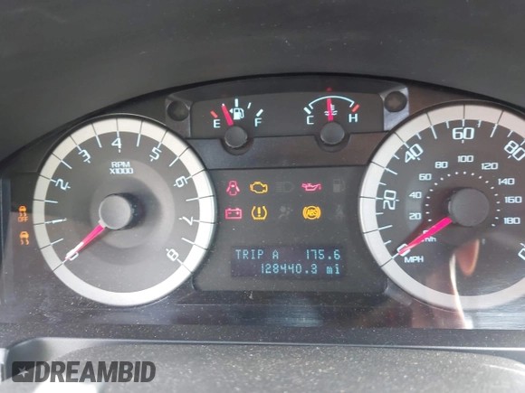 2011 Ford Escape XLT с VIN 1FMCU9D70BKA79380, выставлен на аукционе IAAI как лот 42468883 с пробегом 128 440 миль миль и . История ставок и продаж доступна на DreamBid. Изображение 7.