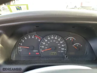 2000 Suzuki Grand Vitara JLX with VIN JS3TD62V4Y4121259, listed as a Copart auction lot 43538045 with 127,915 mi miles and Salvage Title. Bid and sale history available at carsss.com. Image 9.
