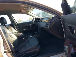 2007 Buick LaCrosse CXL with VIN 2G4WD582671178331, listed as a IAAI auction lot 37930145 with 163,691 mi miles. Bid and sale history available at carsss.com. Image 5.