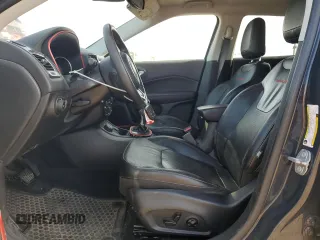 2018 Jeep Compass Trailhawk with VIN 3C4NJDDB9JT337597, listed as a Copart auction lot 86314244 with 88,873 mi miles and Salvage Title. Bid and sale history available at carsss.com. Image 7.