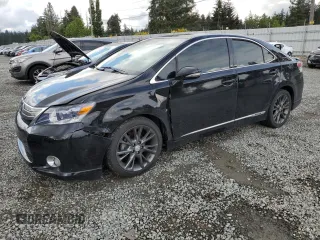 2010 Lexus HS 250h z VIN JTHBB1BAXA2005435, wystawiony jako Copart lot #56148755 z przebiegiem 126 071 mil mil oraz Szkody całkowita. Historia ofert i sprzedaży dostępna na DreamBid. Obrazek 1.