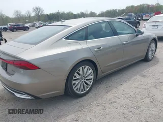 2019 Audi A7 Premium Plus z VIN WAUR2AF24KN114229, wystawiony jako IAAI lot #42126781 z przebiegiem 41 842 mil mil oraz . Historia ofert i sprzedaży dostępna na DreamBid. Obrazek 4.