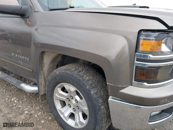 2015 Chevrolet Silverado 1500 LT with VIN 3GCUKREC4FG237341, listed as a IAAI auction lot 41813464 with 108,751 mi miles. Bid and sale history available at carsss.com. Image 17.