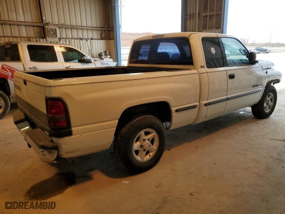 1999 Dodge Ram 1500 with VIN 3B7HC13Y1XG172013, listed as a Copart auction lot 89138105 with 237,449 mi miles and Salvage Title. Bid and sale history available at carsss.com. Image 3.