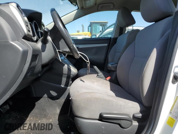 2013 Toyota Matrix S with VIN 2T1KE4EEXDC050325, listed as a Copart auction lot 54090304 with 145,025 mi miles and Salvage title. Bid and sale history available at DreamBid. Image 7.