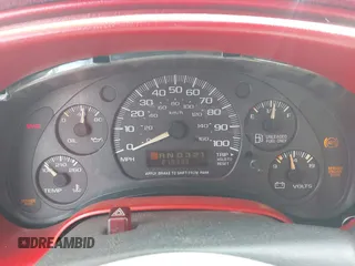 2003 Chevrolet Astro with VIN 1GNEL19X33B118742, listed as a IAAI auction lot 41994081 with 219,333 mi miles. Bid and sale history available at carsss.com. Image 7.