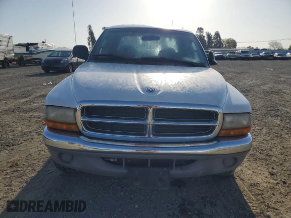 2001 Dodge Dakota Sport z VIN 1B7GL2AN81S120632, wystawiony jako Copart lot #50730415 z przebiegiem 191 302 mil mil oraz Czysty tytuł • Clean title. Historia ofert i sprzedaży dostępna na DreamBid. Obrazek 5.