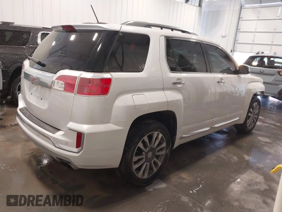 2017 GMC Terrain Denali z VIN 2GKFLVE32H6100609, wystawiony jako IAAI lot #41730080 z przebiegiem 99 252 mil mil oraz . Historia ofert i sprzedaży dostępna na DreamBid. Obrazek 4.