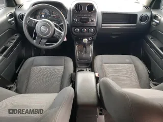 2015 Jeep Patriot Altitude Edition with VIN 1C4NJPBA3FD400167, listed as a Copart auction lot 75561214 with 145,003 mi miles and Non Repairable. Bid and sale history available at carsss.com. Image 8.