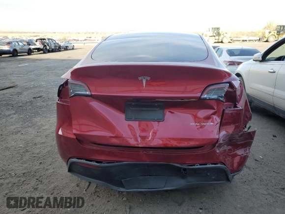 2024 Tesla Model Y Long Range z VIN 7SAYGDEE4RA240502, wystawiony jako Copart lot #48730435 z przebiegiem 16 041 mil mil oraz Szkoda całkowita • Salvage title. Historia ofert i sprzedaży dostępna na DreamBid. Obrazek 6.