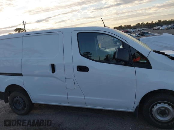 2021 Nissan NV200 SV z VIN 3N6CM0KN1MK708554, wystawiony jako IAAI lot #41264629 z przebiegiem 102 639 mil mil oraz . Historia ofert i sprzedaży dostępna na DreamBid. Obrazek 13.