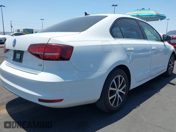 2017 Volkswagen Jetta SE with VIN 3VWDB7AJ9HM398293, listed as a IAAI auction lot 42551194 with 63,100 mi miles and . Bid and sale history available at DreamBid. Image 4.