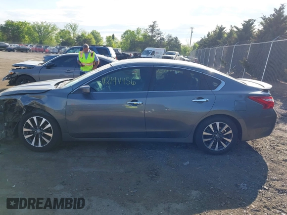 2017 Nissan Altima SV с VIN 1N4AL3AP1HC188035, выставлен на аукционе IAAI как лот 42144456 с пробегом 185 171 миль миль и . История ставок и продаж доступна на DreamBid. Изображение 15.