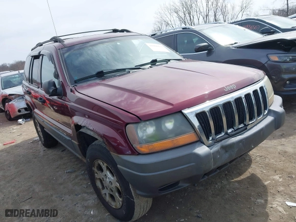2001 Jeep Grand Cherokee Laredo with VIN 1J4GW48S51C739725, listed as a IAAI auction lot 41800431 with 220,396 mi miles. Bid and sale history available at carsss.com. Image 1.