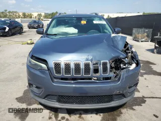 2019 Jeep Cherokee Latitude с VIN 1C4PJMCB7KD422598, выставлен на аукционе Copart как лот 57703545 с пробегом 111 699 миль миль и Списание • Salvage title. История ставок и продаж доступна на DreamBid. Изображение 5.