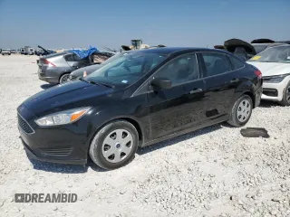 2018 Ford Focus S with VIN 1FADP3E24JL323269, listed as a Copart auction lot 48889075 with 61,393 mi miles and Salvage Title. Bid and sale history available at carsss.com. Image 1.