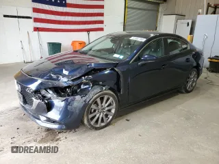 2019 Mazda 3 Preferred z VIN 3MZBPADL3KM107877, wystawiony jako Copart lot #51902765 z przebiegiem Nie podano mil oraz Szkoda całkowita • Salvage title. Historia ofert i sprzedaży dostępna na DreamBid. Obrazek 1.