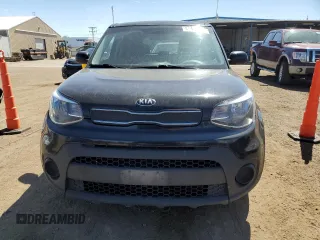2019 Kia Soul z VIN KNDJN2A29K7001773, wystawiony jako Copart lot #55362455 z przebiegiem 103 699 mil mil oraz Szkoda całkowita • Salvage title. Historia ofert i sprzedaży dostępna na DreamBid. Obrazek 5.