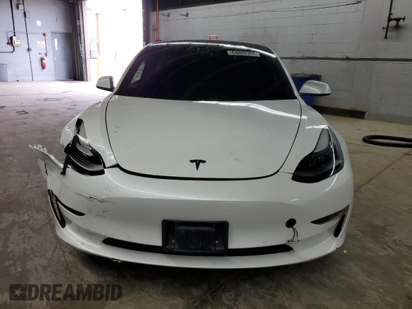 2021 Tesla Model 3 Standard Range Plus z VIN 5YJ3E1EA4MF943036, wystawiony jako Copart lot #54008355 z przebiegiem 62 981 mil mil oraz Szkoda całkowita • Salvage title. Historia ofert i sprzedaży dostępna na DreamBid. Obrazek 5.