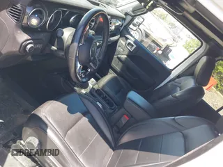 2021 Jeep Wrangler Unlimited Sahara z VIN 1C4HJXEN2MW528137, wystawiony jako IAAI lot #42134514 z przebiegiem 50 030 mil mil oraz . Historia ofert i sprzedaży dostępna na DreamBid. Obrazek 19.