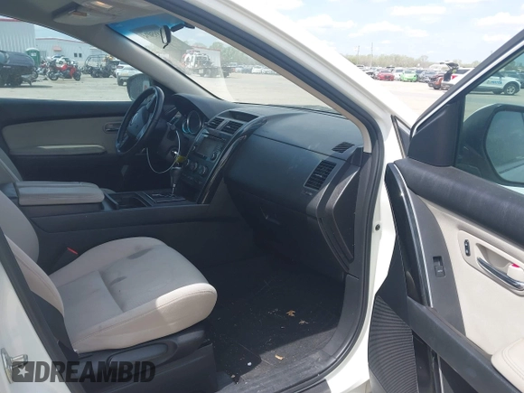 2015 Mazda CX-9 Sport with VIN JM3TB2BV7F0452071, listed as a IAAI auction lot 41895074 with 122,101 mi miles and . Bid and sale history available at carsss.com. Image 5.