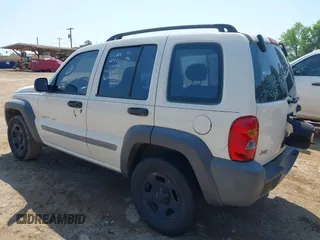 2003 Jeep Liberty Sport with VIN 1J4GK48K33W512868, listed as a IAAI auction lot 41986758 with 189,473 mi miles and . Bid and sale history available at DreamBid. Image 3.