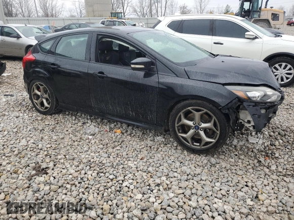 2014 Ford Focus ST with VIN 1FADP3L97EL344011, listed as a Copart auction lot 81901864 with Not Provided miles and Clean Title. Bid and sale history available at carsss.com. Image 4.