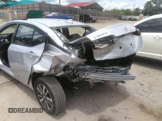2022 Nissan Versa SV with VIN 3N1CN8EV2NL821003, listed as a IAAI auction lot 42468533 with 32,460 mi miles and . Bid and sale history available at DreamBid. Image 6.
