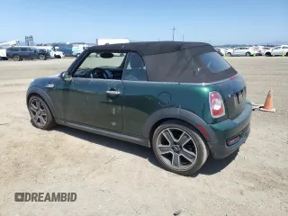 2013 MINI Convertible S с VIN WMWZP3C52DT705167, выставлен на аукционе Copart как лот 58661395 с пробегом 93 205 миль миль и Чистый • Clean title. История ставок и продаж доступна на DreamBid. Изображение 2.