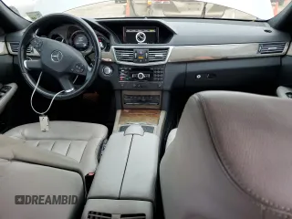 2010 Mercedes-Benz E-Class E 350 Luxury with VIN WDDHF5GB7AA218007, listed as a Copart auction lot 65291033 with 92,995 mi miles and Salvage Title. Bid and sale history available at carsss.com. Image 8.