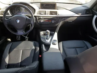 2015 BMW 3 Series 320i xDrive with VIN WBA3C3G57FNS73176, listed as a Copart auction lot 47315495 with 133,579 mi miles and Salvage Title. Bid and sale history available at carsss.com. Image 8.