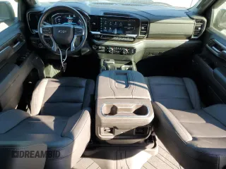 2022 Chevrolet Silverado 1500 LT Trail Boss with VIN 3GCUDFED2NG561825, listed as a Copart auction lot 77632284 with 34,448 mi miles and Salvage Title. Bid and sale history available at DreamBid. Image 8.