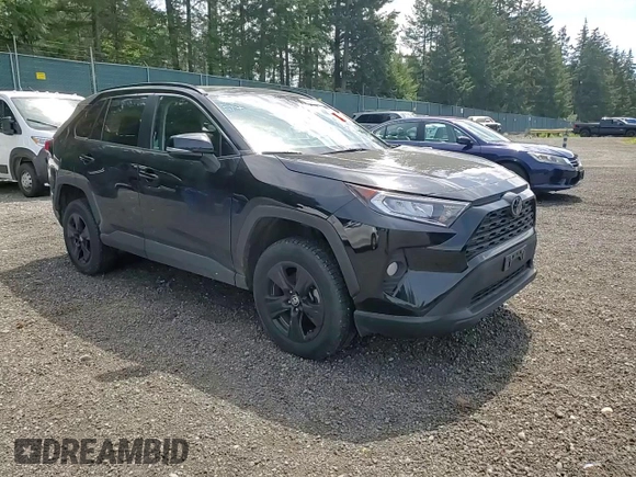 2021 Toyota RAV4 XLE with VIN 2T3P1RFV9MW181006, listed as a Copart auction lot 56543905 with 63,937 mi miles and Clean title. Bid and sale history available at DreamBid. Image 14.