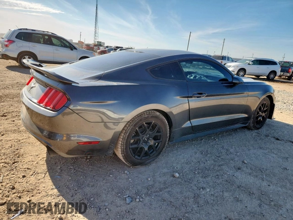2017 Ford Mustang V6 z VIN 1FA6P8AM8H5208458, wystawiony jako Copart lot #60835695 z przebiegiem 74 987 mil mil oraz Czysty tytuł • Clean title. Historia ofert i sprzedaży dostępna na DreamBid. Obrazek 3.