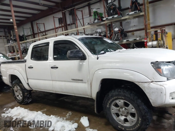 2012 Toyota Tacoma с VIN 3TMLU4EN9CM086455, выставлен на аукционе IAAI как лот 41398671 с пробегом 241 138 миль миль и . История ставок и продаж доступна на DreamBid. Изображение 13.