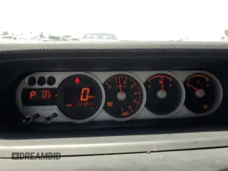 2009 Scion xB z VIN JTLKE50E991073625, wystawiony jako Copart lot #57295885 z przebiegiem 111 211 mil mil oraz Szkoda całkowita • Salvage title. Historia ofert i sprzedaży dostępna na DreamBid. Obrazek 9.