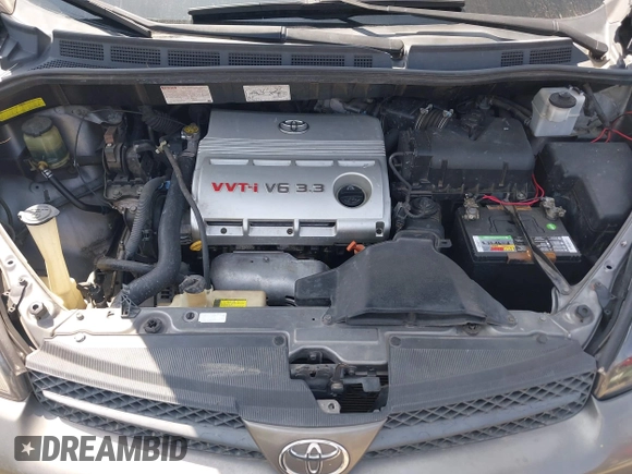 2005 Toyota Sienna CE with VIN 5TDZA23C75S342958, listed as a IAAI auction lot 42120039 with 211,029 mi miles. Bid and sale history available at carsss.com. Image 10.