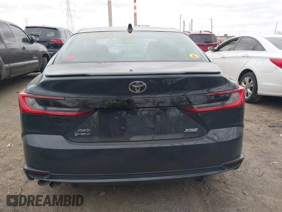 2025 Toyota Camry LE z VIN 4T1DBADK6SU509451, wystawiony jako IAAI lot #42040733 z przebiegiem 22 091 mil mil oraz . Historia ofert i sprzedaży dostępna na DreamBid. Obrazek 17.