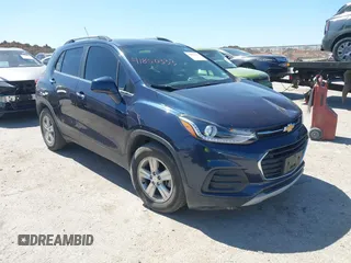 2019 Chevrolet Trax LT with VIN 3GNCJLSB2KL171842, listed as a IAAI auction lot 41850333 with 87,478 mi miles and . Bid and sale history available at carsss.com. Image 1.
