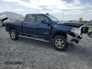 2024 Ram 2500 Big Horn with VIN 3C6UR5DJ2RG323442, listed as a Copart auction lot 53485605 with 4,542 mi miles and Clean Title. Bid and sale history available at carsss.com. Image 4.